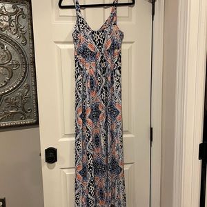 Tart maternity maxi dress size small